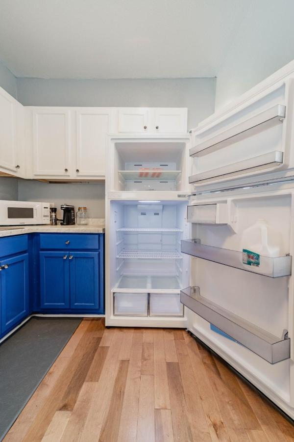 Comfortable King Suite Zen Space Hattiesburg Ngoại thất bức ảnh